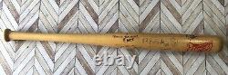 VTG Schaumburg Flyers(Jewel Osco) Fanfare Signed Baseball Bat. Multiple Signiture