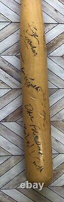 VTG Schaumburg Flyers(Jewel Osco) Fanfare Signed Baseball Bat. Multiple Signiture