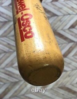 VTG Schaumburg Flyers(Jewel Osco) Fanfare Signed Baseball Bat. Multiple Signiture