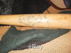 Vintage 135RM Adirondack Baseball Bat, New York Yankees, Roger Maris