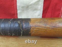 Vintage 1900s Spalding Antique Wood Gold Medal Baseball Bat Decal 34 Rare! GMT Vintage 1900s Spalding Antique Wood Gold Medal Baseball Bat Decal 34 Rare! GMT