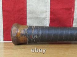 Vintage 1900s Spalding Antique Wood Gold Medal Baseball Bat Decal 34 Rare! GMT Vintage 1900s Spalding Antique Wood Gold Medal Baseball Bat Decal 34 Rare! GMT
