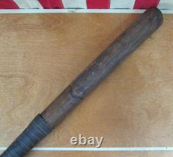 Vintage 1900s Victor Sporting Goods Wood Baseball Bat No. 100 few issues 34 Vintage 1900s Victor Sporting Goods Wood Baseball Bat No. 100 few issues 34