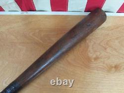 Vintage 1910s Professional League Wood Baseball Bat Hillerich & Bradsby Co. 33