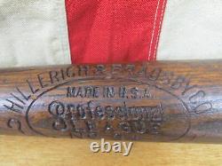 Vintage 1910s Professional League Wood Baseball Bat Hillerich & Bradsby Co. 33