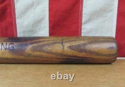Vintage 1910s Spalding Wood Antique Baseball Bat 25-B Boys Model 25 Great Shape Vintage 1910s Spalding Wood Antique Baseball Bat 25-B Boys Model 25 Great Shape