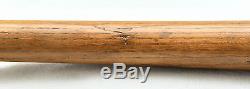 Vintage 1916-1922 Hillerich and Bradsby Baseball Bat Nice Condition