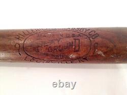 Vintage 1916 -1923 Hillerich Bradsby Playground Center Oval Baseball Bat
