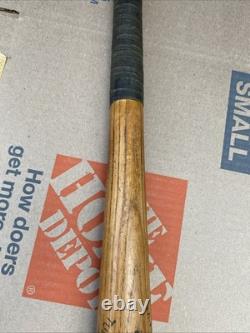 Vintage 1920's M. R. Campbell Official Logo Tullahoma-Tenn Baseball Bat Nice Vintage 1920's M. R. Campbell Official Logo Tullahoma-Tenn Baseball Bat Nice