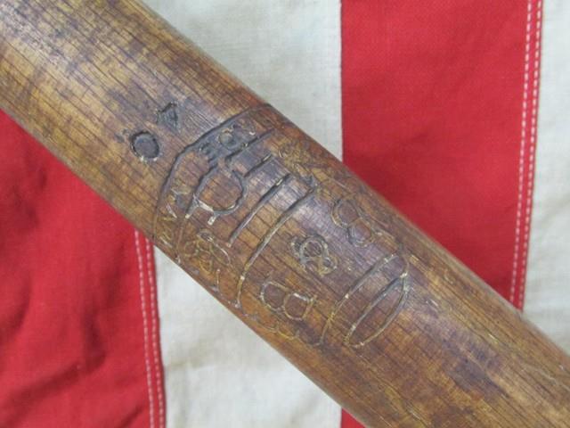 Vintage 1920s B & B Co. Wood Baseball Bat No. 40 Beehive Trademark 30 Rare Nice