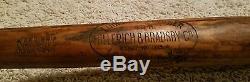 Vintage 1920s George Kelly 40K Hillerich & Bradsby Baseball Bat side writing