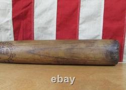 Vintage 1920s Hillerich & Bradsby King Of The Field Wood No. 13 Baseball Bat 33