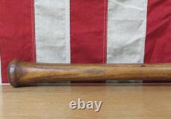 Vintage 1920s JM Tatem Handle Co Yankee Winner Wood Baseball Bat 101 Model 32 Vintage 1920s JM Tatem Handle Co Yankee Winner Wood Baseball Bat 101 Model 32