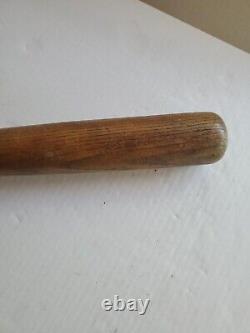 Vintage 1920s King Of The Field Hillerich & Bradsby Baseball Bat No 12