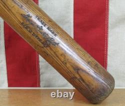 Vintage 1920s Louisville Slugger Baseball Bat Babe Ruth Model Youth 40BRJ 31