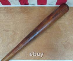 Vintage 1920s Spalding Wood Hand Turned No. 10 Baseball Bat Haverford No. 4 33 Vintage 1920s Spalding Wood Hand Turned No. 10 Baseball Bat Haverford No. 4 33