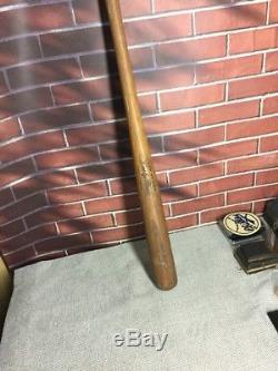 Vintage 1930s 35 Derby Made Baseball Bat Barre VT Full Size Bat