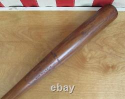 Vintage 1930s Louisville Slugger Baseball Bat 40 RHS Roger Hornsby Special 33