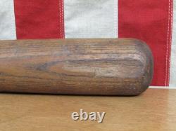 Vintage 1930s Louisville Slugger H&B Baseball Bat Babe Ruth 150S Pro Model 33