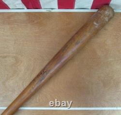 Vintage 1940s Champion Wood Baseball Bat Enderlee Inc. 34 Oaks Corners, NY. Rare
