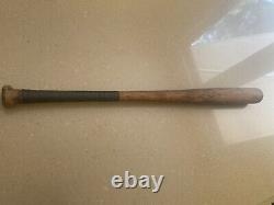 Vintage 1940s Disto Champion Wood Baseball Bat P35 Model 33 Great Display