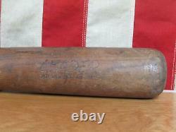 Vintage 1940s Hillerich & Bradsby Wood Leader Baseball Bat HOF Mel Ott Model 34