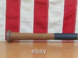 Vintage 1940s Hillerich & Bradsby Wood Leader Baseball Bat HOF Mel Ott Model 34