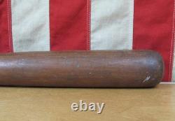 Vintage 1940s Louisville Slugger H&B Baseball Bat HOF Babe Ruth Model 125LL 29 Vintage 1940s Louisville Slugger H&B Baseball Bat HOF Babe Ruth Model 125LL 29