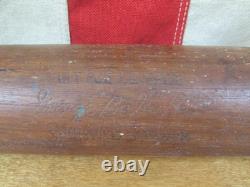 Vintage 1940s Louisville Slugger H&B Baseball Bat HOF Babe Ruth Model 125LL 29 Vintage 1940s Louisville Slugger H&B Baseball Bat HOF Babe Ruth Model 125LL 29