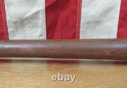 Vintage 1940s Louisville Slugger H&B Baseball Bat HOF Babe Ruth Model 125LL 29 Vintage 1940s Louisville Slugger H&B Baseball Bat HOF Babe Ruth Model 125LL 29