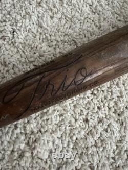 Vintage 1940s Trio Manufacturing Co Wood Regulation Baseball Bat 33 Number 100