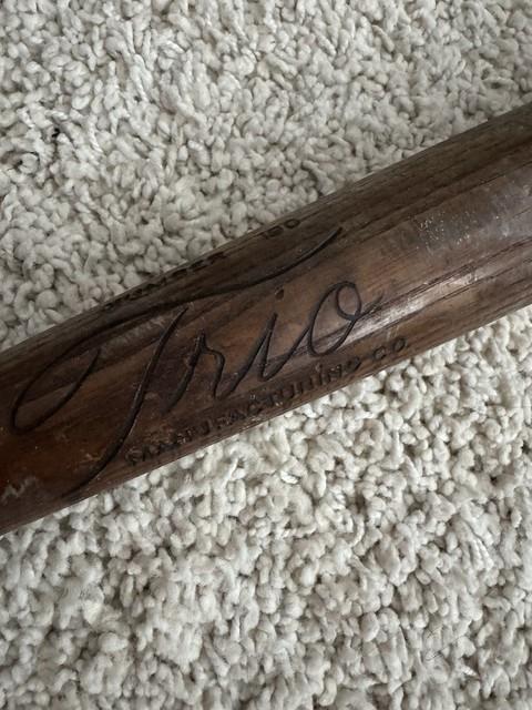 Vintage 1940s Trio Manufacturing Co Wood Regulation Baseball Bat 33 Number 100