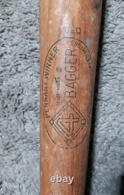 Vintage 1950s 4 Bagger NO. 620 Pennant Winner Major League Baseball Bat Rare