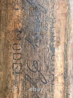 Vintage 1950s Adirondack 302 Johnny Logan Personal Model Bat Milwaukee Braves