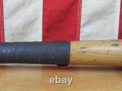 Vintage 1950s Adirondack Wood Decal Baseball Bat HOF Gil Hodges 282J 32 Dodgers Vintage 1950s Adirondack Wood Decal Baseball Bat HOF Gil Hodges 282J 32 Dodgers