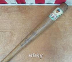 Vintage 1950s Louisville Slugger Baseball Bat Decal HOF Joe DiMaggio 30 Yankees Vintage 1950s Louisville Slugger Baseball Bat Decal HOF Joe DiMaggio 30 Yankees