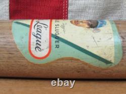Vintage 1950s Louisville Slugger Baseball Bat Decal HOF Joe DiMaggio 30 Yankees Vintage 1950s Louisville Slugger Baseball Bat Decal HOF Joe DiMaggio 30 Yankees