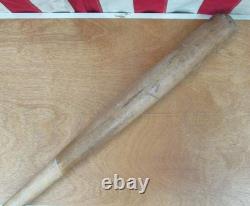 Vintage 1950s Louisville Slugger Baseball Bat Decal HOF Ralph Kiner Signed 32 Vintage 1950s Louisville Slugger Baseball Bat Decal HOF Ralph Kiner Signed 32