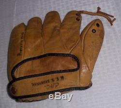 Vintage 1950s Military U. S. S. Savannah Spalding Baseball Glove Team Crew Signed