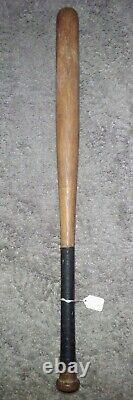 Vintage 1960s H&B 125V Louisville Slow Pitch Rare 34 Official Softball Bat