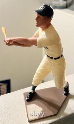 Vintage 1960s Hartland Roger Maris Baseball Figure With BAT New York Yankees