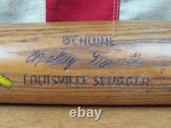 Vintage 1960s Louisville Slugger Baseball Bat Decal HOF Mickey Mantle 32 Yankee Vintage 1960s Louisville Slugger Baseball Bat Decal HOF Mickey Mantle 32 Yankee