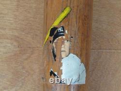 Vintage 1960s Louisville Slugger Baseball Bat Decal HOF Mickey Mantle 32 Yankee Vintage 1960s Louisville Slugger Baseball Bat Decal HOF Mickey Mantle 32 Yankee