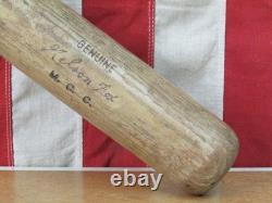 Vintage 1960s Louisville Slugger Wood Baseball Bat Nelson Fox 34 MCC College