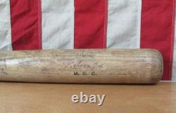 Vintage 1960s Louisville Slugger Wood Baseball Bat Nelson Fox 34 MCC College