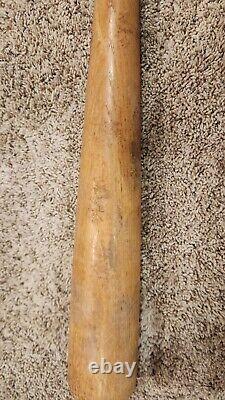 Vintage 1970s Baseball Bats, Johnny Bench, Hank Aaron, H&B/Louisville Slugger