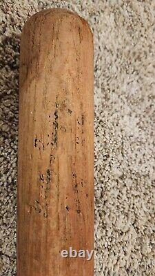 Vintage 1970s Baseball Bats, Johnny Bench, Hank Aaron, H&B/Louisville Slugger