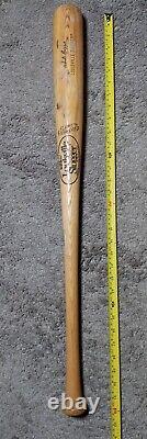 Vintage 1980s HOF Wade Boggs Inscribed BB997 Louisville Slugger Baseball Bat