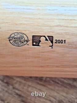Vintage 2001 Cleveland Indians 100 Yrs Heavy Hitter Carved Baseball Bat 512/2001