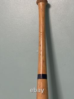 Vintage 29 Adirondack Personal REGGIE JACKSON Wooden Baseball Bat NY Yankee Vintage 29 Adirondack Personal REGGIE JACKSON Wooden Baseball Bat NY Yankee